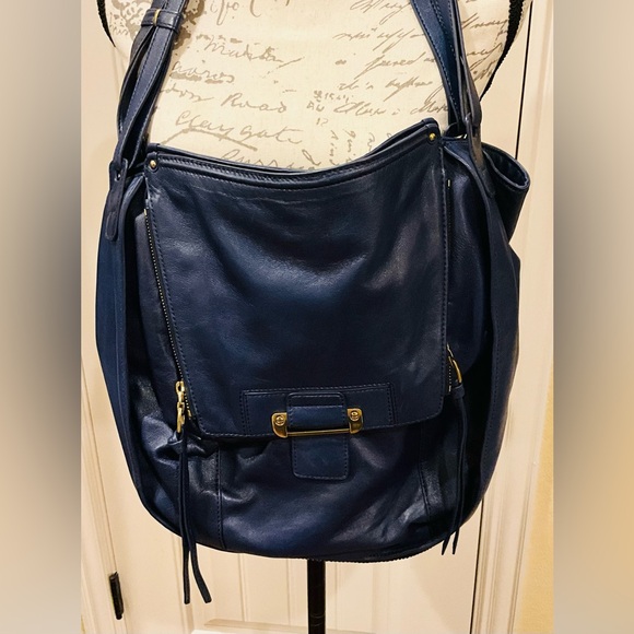 Kooba Dark Blue Leather Zoey Tote Shoulder Bag! Beautiful! - Picture 1 of 13